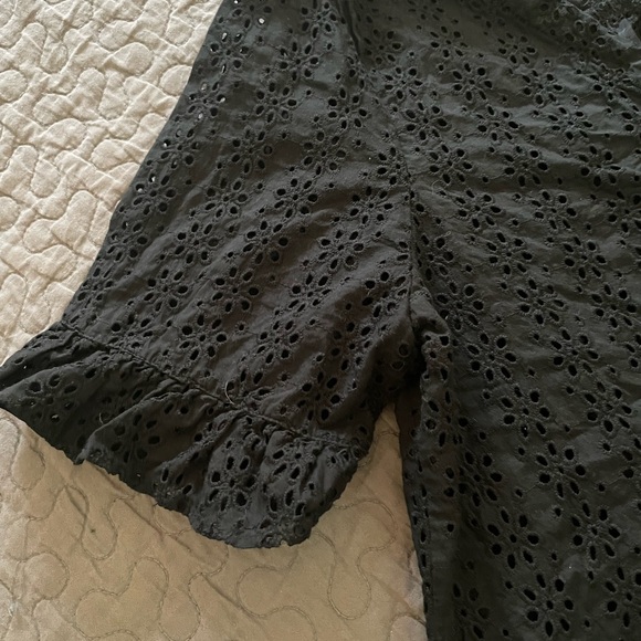 Madewell Black Village Eyelet Ruffle Sleeve Blouse - Picture 4 of 11